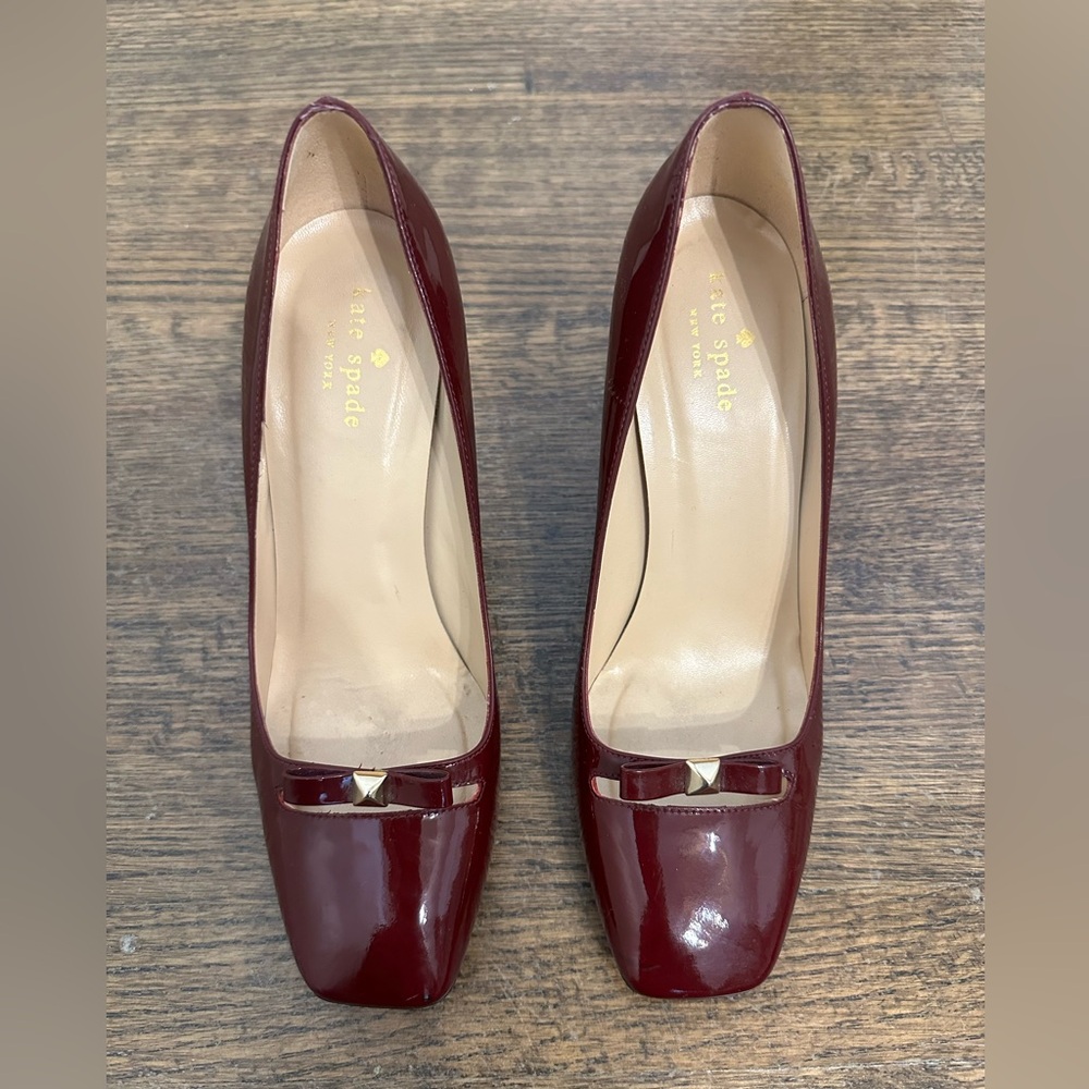 Kate Spade Square Toe Burgundy Heels with Bows size 8.5